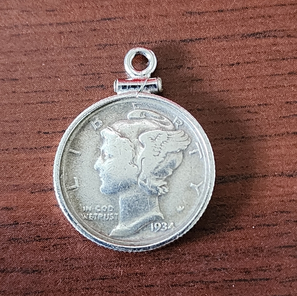 Silver dime - Picture 1 of 2